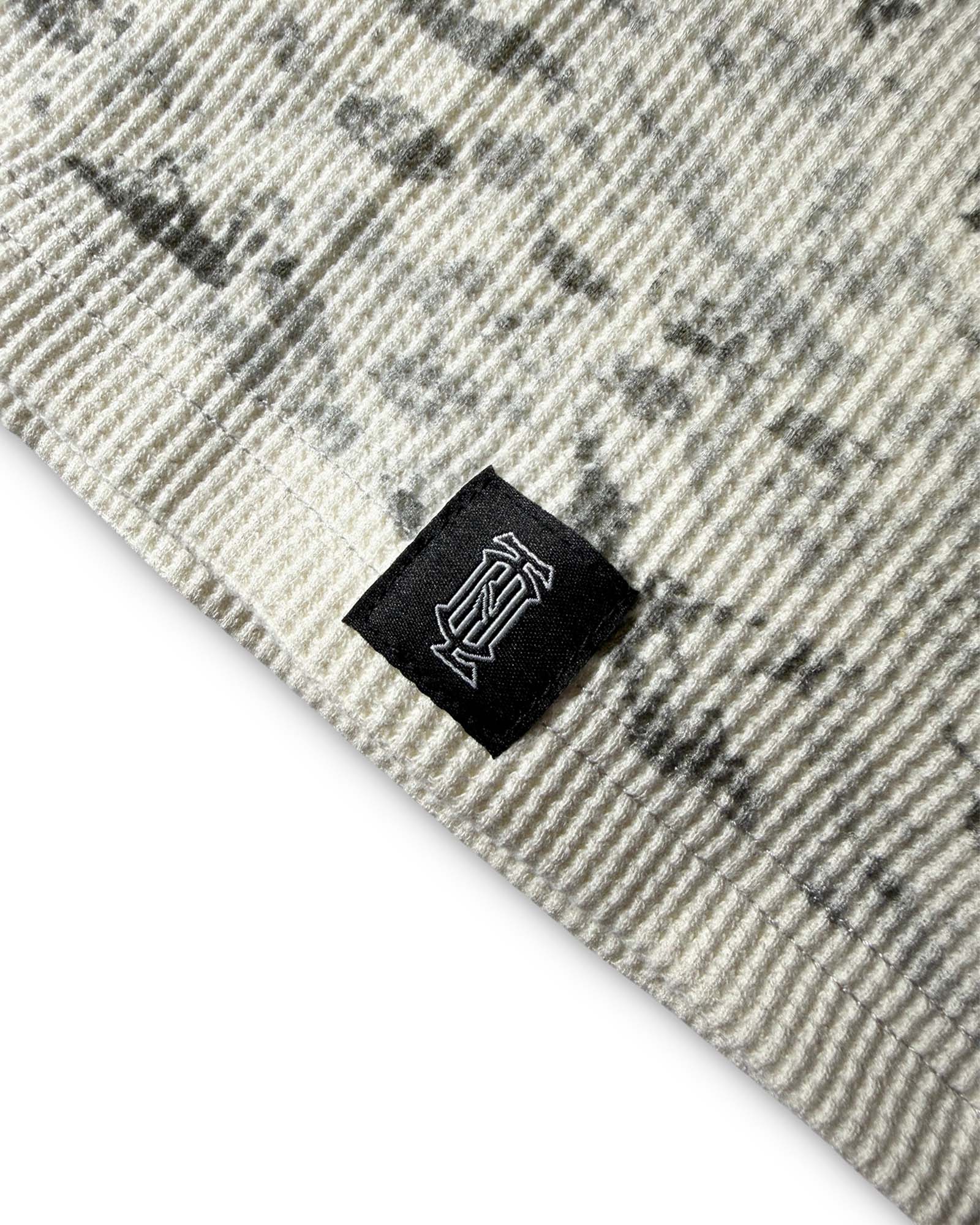 SOLITUDE WAFFLE KNIT